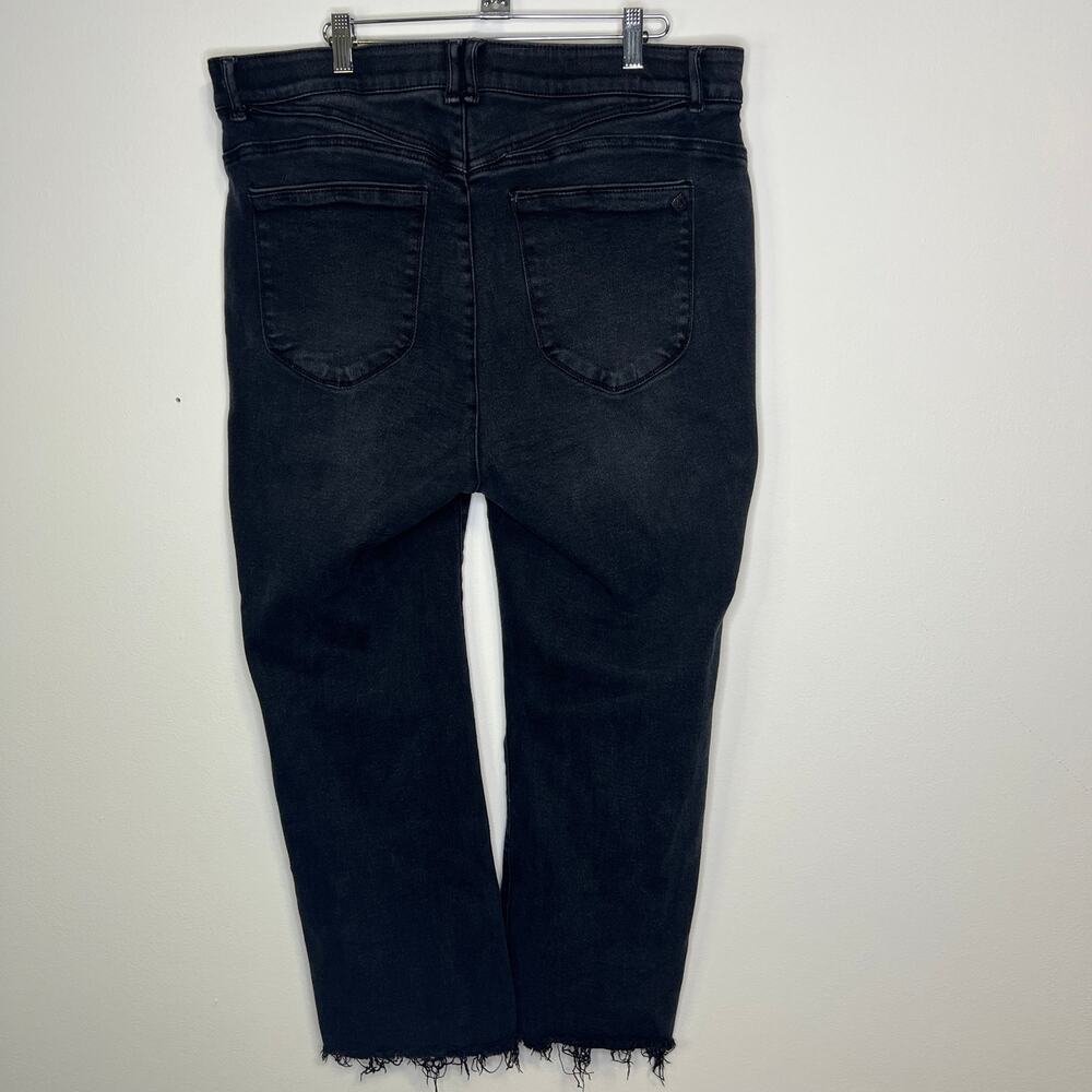 Democracy Plus Size Absolution High Rise Cascading Fray Slim Straight Jeans 20W - Picture 4 of 10